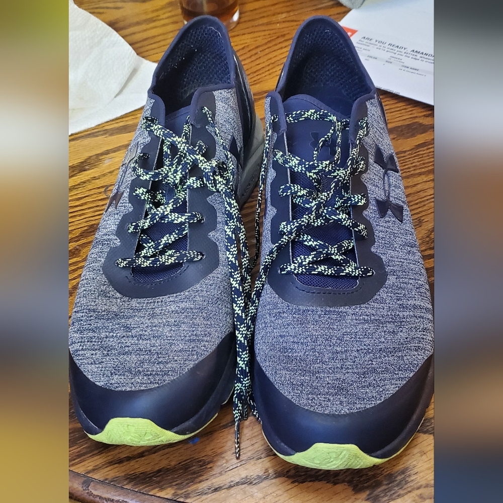 Under Armour tennis shoes